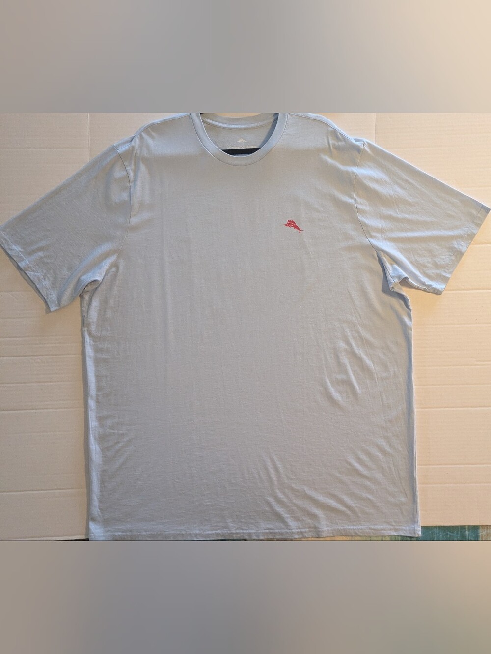 Tommy Bahama Light Blue Short-Sleeve Crew T-Shirt- 2XLT (NWOT)